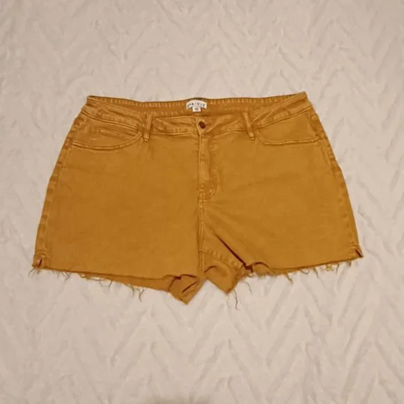 AVA & VIV - Picture 2 of 3